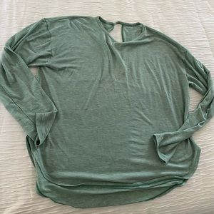 UA long sleeve activewear